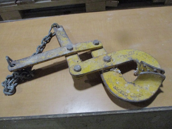PALLET PULL GRAPPLE HOOK-YELLOW