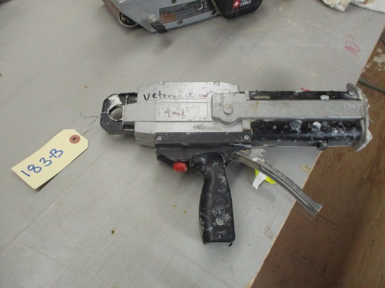 GLUE GUN
