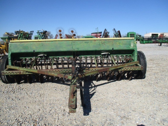 7643 8300 JOHN DEERE GRAIN DRILL S/N:004082