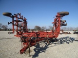 1116 4300 CASE IH FIELD CULT W/HARROWS S/N:JAG0626623