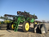 1636 4830 JOHN DEERE '10 SPRAYER C/A W/FENDERS 600/65R38 2637HRS S/N:1N048360XVA0013270