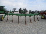 1392 915 JOHN DEERE 7 SHANK V-RIPPER 3PT 30'' S/N:1P00915XADC010033