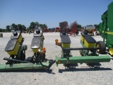 4507 4 JOHN DEERE PLANTER UNITS