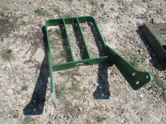 4899 JOHN DEERE GRILL GUARD