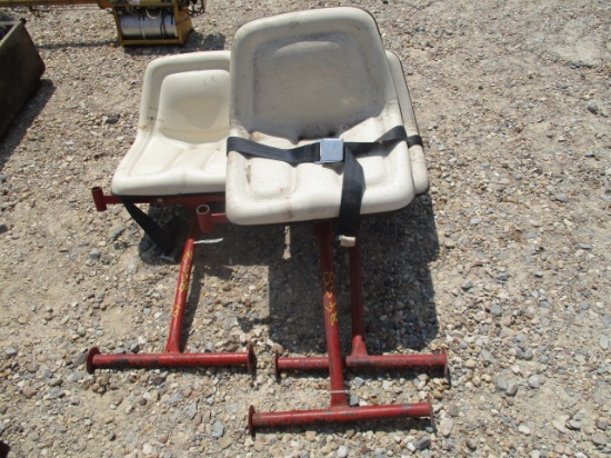 8538 3 IMPLEMENT SEATS