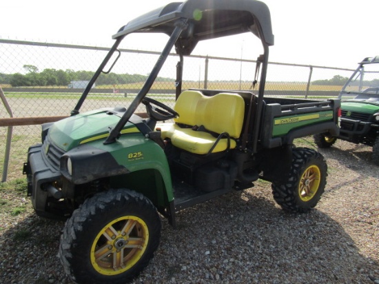 4809 825I JOHN DEERE 4WD UTV 27X11.00X14 1042HRS S/N:1M0825GEPHM132627