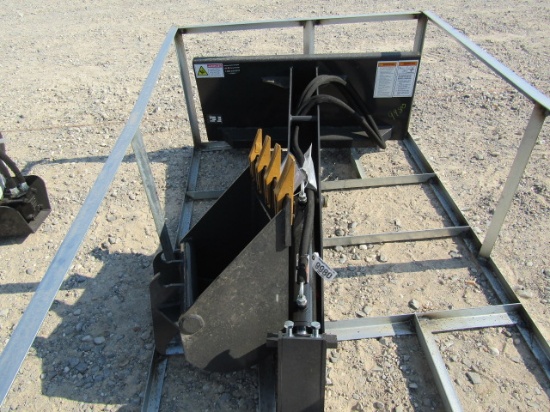 9980 LANDHONOR SKID STEER DIGGER BACKHOE