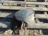 2039 YALE 1/2 TON HOIST