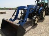 4831 WORKMASTER60 NEW HOLLAND 2 POST 2WD W/6211L NEW HOLLAND LOADER 14.9X13X28 465HRS S/N:NH5380901