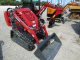 9872 EG360 SKID STEER LOADER ELE START OPEN STATION W/40