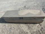 9921 TRUCK TOOL BOX
