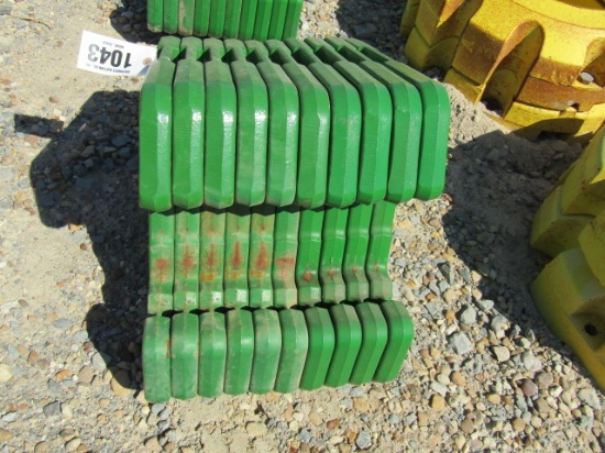 1043 10 JOHN DEERE 8000 SERIES FRONT WEIGHTS