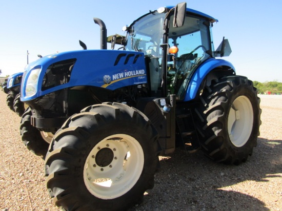 4986 TS6.110 NEW HOLLAND C/A MFD POWER SHUTTLE 460/85R34 5412HRS S/N:HCDZ110CHKN102427