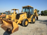 1081 402D CAT BACK HOE EXTENDED BOOM C/A MFD 19.5LX24 3801HRS S/N:CAT0420DPFDP10387