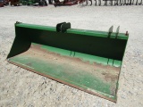 2069 QUICK ATTACH JOHN DEERE LOADER BUCKET