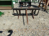 2500 QUICK ATTACH HAY FORK