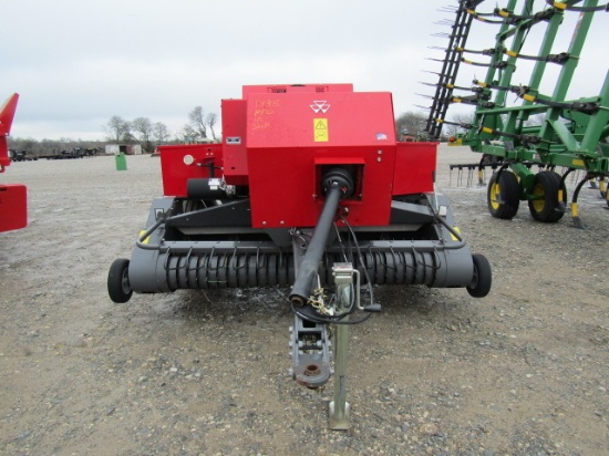 1498 1840 MASSEY FERGUSON HESSTON IN LINE SQ BALER W/540 PTO TWINE TIE 2022 MODEL S/N:AGCM18400NH...