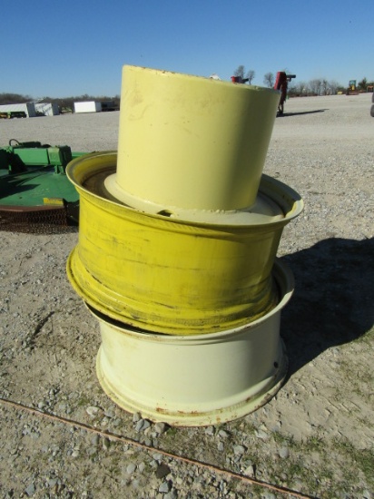 3116 FRONT JOHN DEERE RIMS MFD