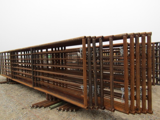 3167 10 CATTLE PANELS W/8' GATE