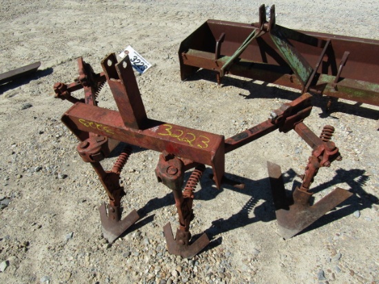 3223 3PT CHISEL PLOW
