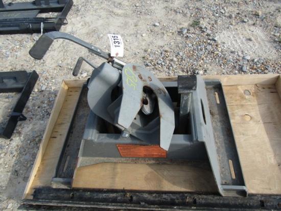 1315 PATRIOT 16K FIFTH WHEEL HITCH S/N:PWB01092