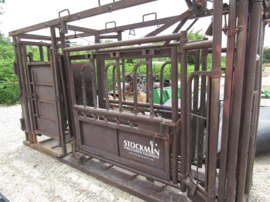 7571 STOCKMAN CATTLE SQUEEZE CHUTE