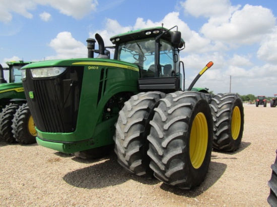 1185 9410R JOHN DEERE C/A 4WD PS 710/70R42/DUALS 2012 MODEL W/PTO 4828 HRS 4828 S/N:1RW9410RCCP00374