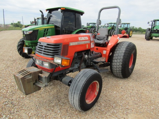 1460 M4900 KUBOTA 2 POST 2WD UTILITY SPECIAL 2773HRS 2005 MODEL 2773 S/N:M490-53912