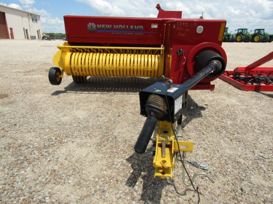 1545 275 NEW HOLLAND HAYLINER SQ BALER W/540 PTO 2023 MODEL ''NEW BALER, NEVER BEEN USED'' TWINE BAL