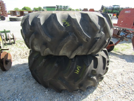 1644 23.1X26 JOHN DEERE TIRES & RIMS