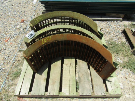1687 JOHN DEERE GRAIN CONCAVES