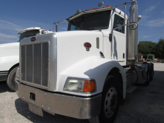1711 385 PETERBILT SEMI TRUCK 2004 MODEL C12 CAT ENGINE TAC READS 904 MILES REAL MILES APPROX 500,00