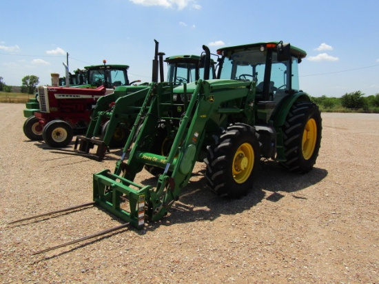 1732 6135e John Deere C/A Mfd Power Reverser W/H310 Jd Loader W/Forks 4202hrs 2017 Model