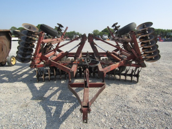1739 490 IH HYD WING FOLD PLOW 21' S/N:0470000U027070