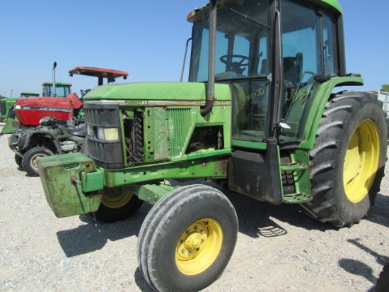 1780 6400 John Deere C/A Pq 2wd 1091 Hours "Salvage"