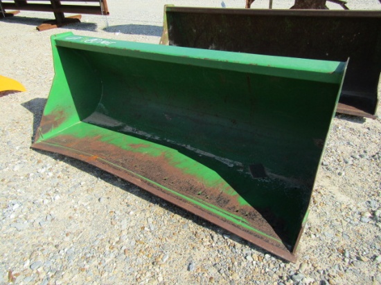 6856 6' JOHN DEERE LOADER BUCKET