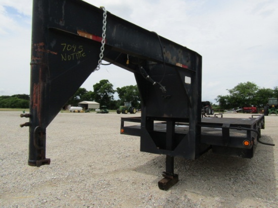 7045 25' Shop Built G/N Trailer