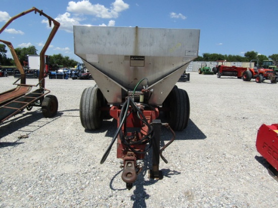 8570 AG SYSTEM FERT SPREADER
