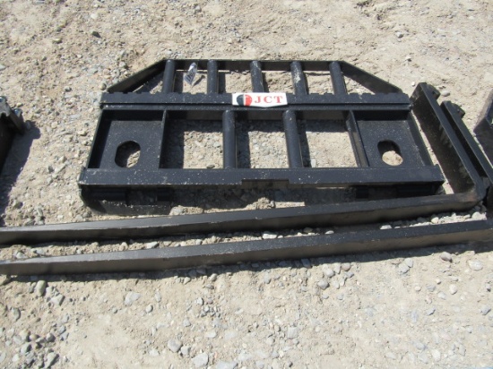 7841 JCT PALLET FORKS