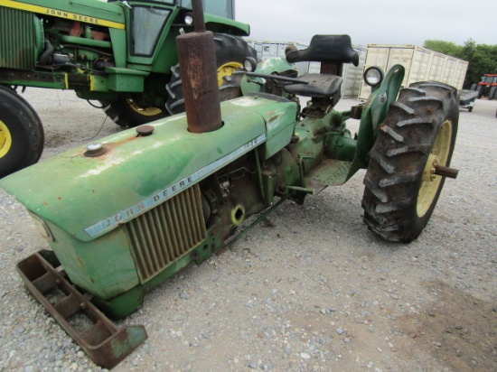 1820 1020 JOHN DEERE OPEN STATION 2WD SALVAGE TERP 2261HRS 13.6X28 "SALVAGE"