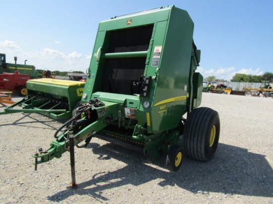 8548 469 JOHN DEERE ROUND BALER W/NET WRAP W/540 PTO & MON S/N:11416