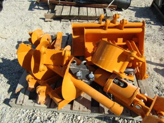 8964 GIYI 9PC EXCAVATOR EQ. SET S/N:C-3-1-SJB-1824