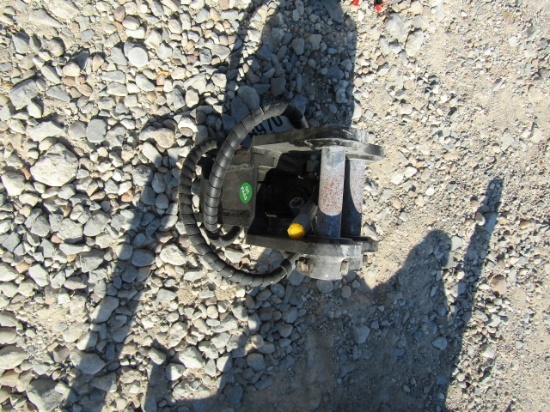 8970 GIYI MINI EXCAVATOR QUICK ATTACH S/N:F20159