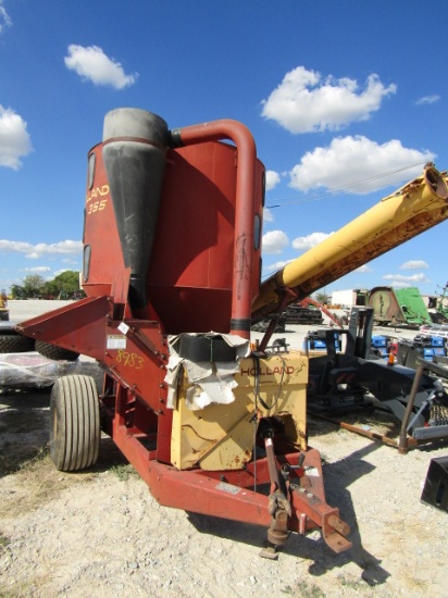 8983 355 New Holland Mixer Wagon Pto On Machine