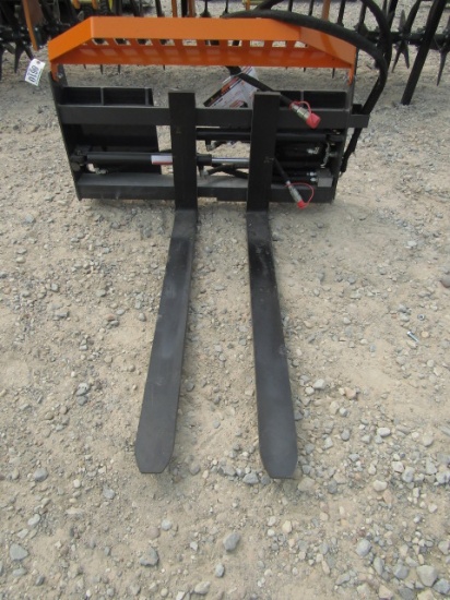 8610 LANDHONOR HYD PALLET FORKS S/N:HL-00530
