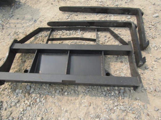 8612 LANDHONOR MINI 38'' PALLET FORKS