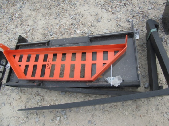 8844 WOLVERINE PALLET FORKS S/N:ZW-10219