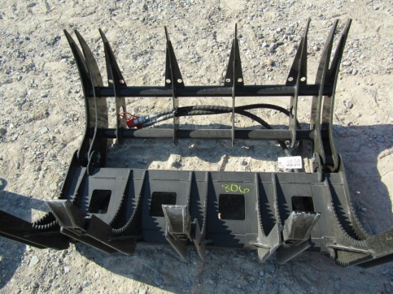 8899 GIYI MINI SKID HOLLOW WOOD GRABBER S/N:C-XLKZMQ2606045