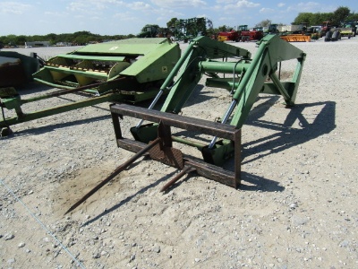 1822 Allied Loader W/Brkts & Hay Fork