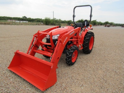 1903 L2501 Kubota 2 Post Mfd W/La525 Kubota Loader 7.2x16 11.2x24 37hrs 37 S/N:72934